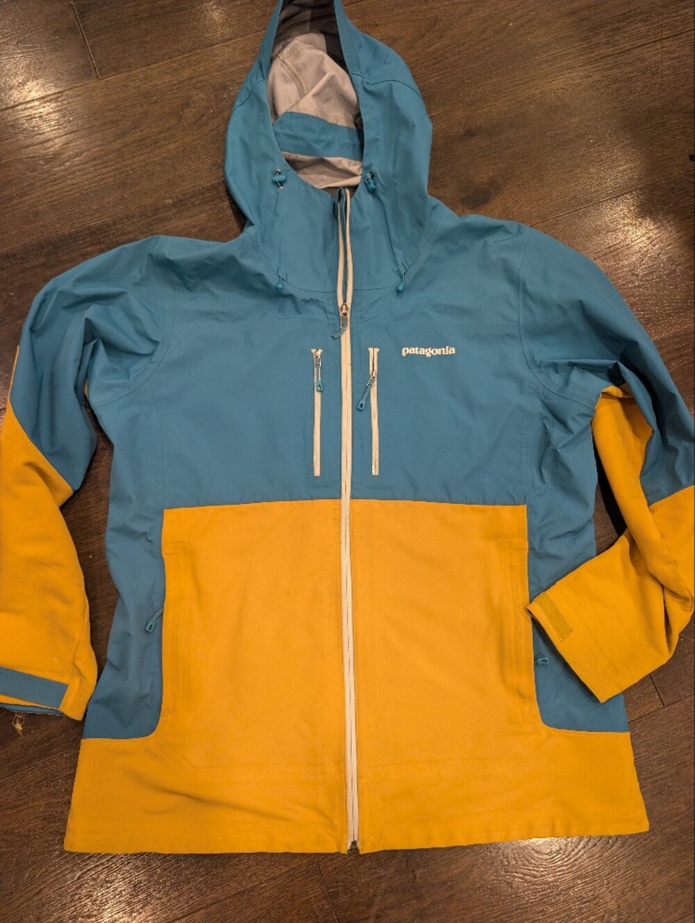 Patagonia Womens XL Blue Yellow Hooded Ski Snow Shell Jacket